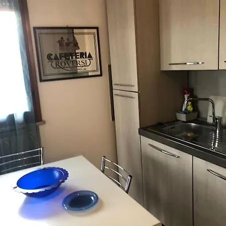 Appartement Attico Leonardo, A Due Passi Da Centro E Stazione *